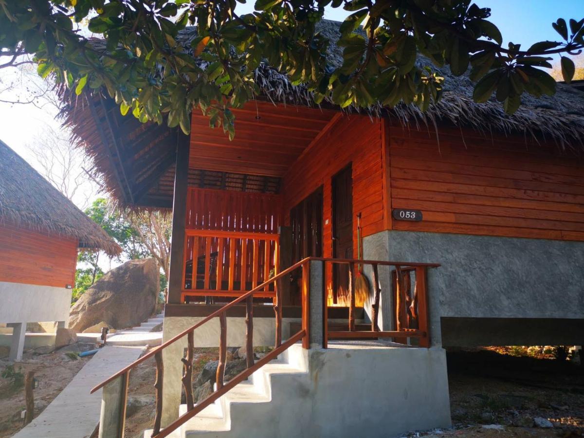 Koh Tao Relax Freedom Beach Resort Екстериор снимка