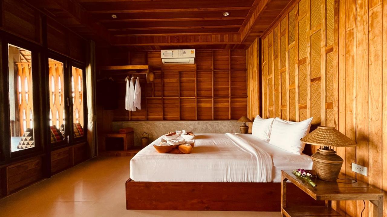 Koh Tao Relax Freedom Beach Resort Екстериор снимка